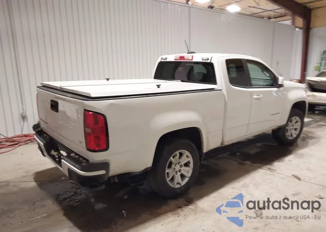 1GCHSCEA6M1226737: 43923817