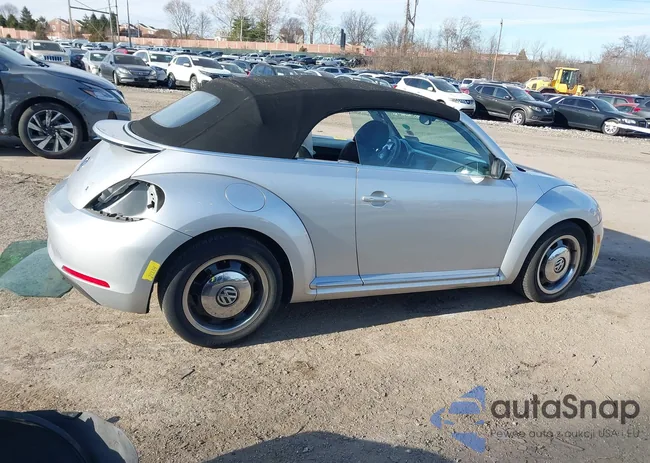 3VW517AT7FM801306: 43923833