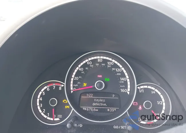 3VW517AT7FM801306: 43923833