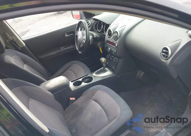 JN8AS58T98W005723: 43923906