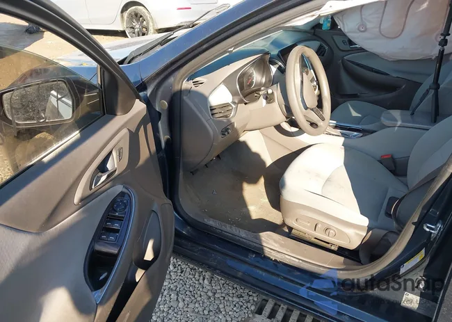 1G1ZD5ST6LF063274: 43923938