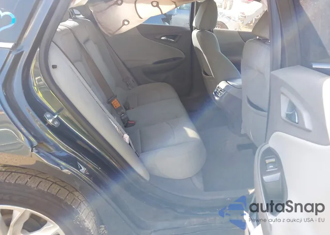 1G1ZD5ST6LF063274: 43923938