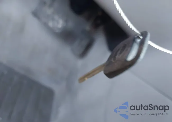 1NXBR32E93Z070534: 43923998