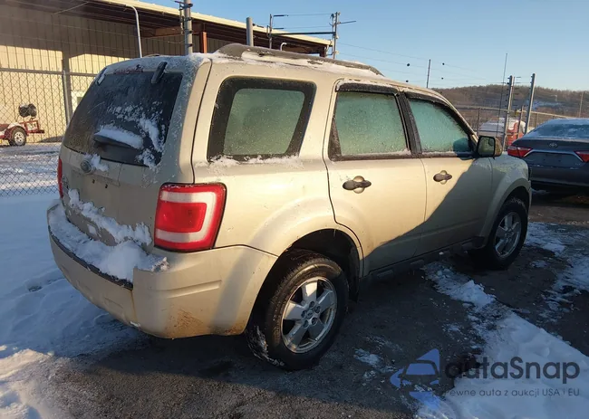 1FMCU9C72AKC29716: 43924006