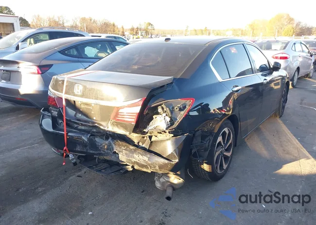 1HGCR2F77HA303058: 43924020