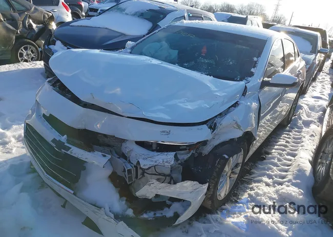 1G1ZE5ST4HF236097: 43924042