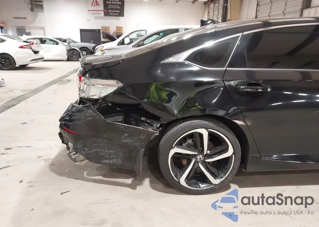 1HGCV1F33JA098931: 43924053