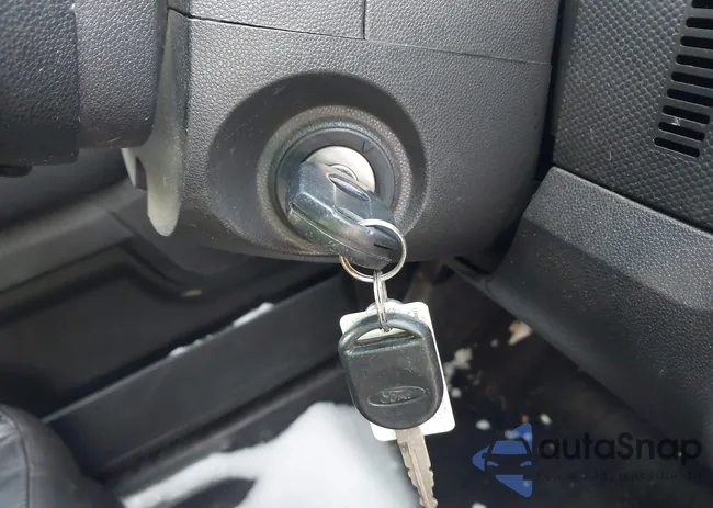 1FMCU9EGXAKB56723: 43924085