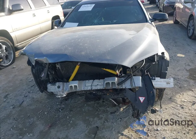 WBA6A0C54FD318944: 43924192