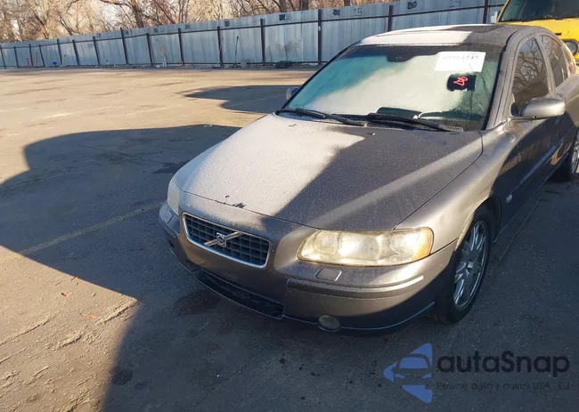 YV1RH592262545867: 43924247