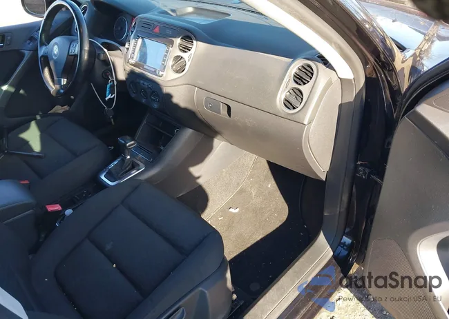 WVGBV75N29W525672: 43924256