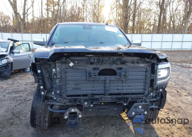 3GTU2PEC3JG237263: 43924299