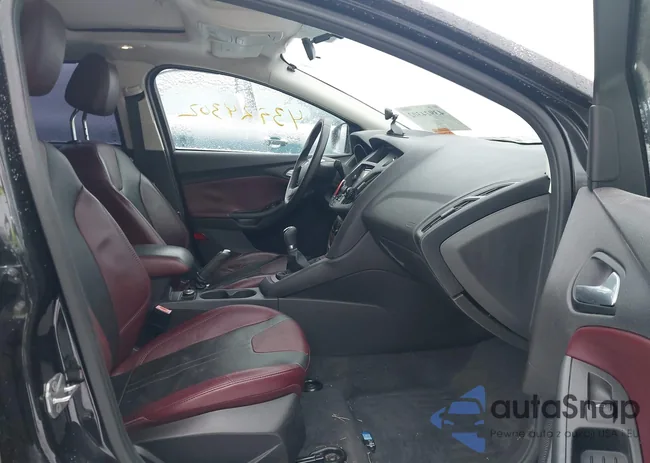 1FAHP3F2XCL326745: 43924302