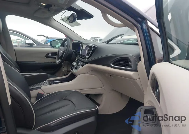 2C4RC1GG1NR225824: 43924316