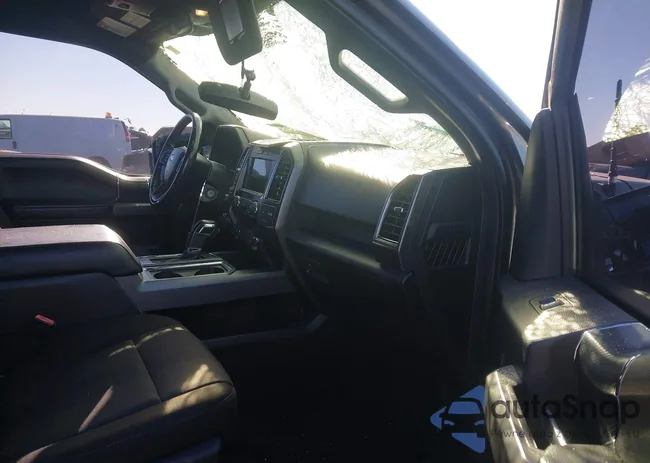 1FTEW1EG2JFA68914: 43924346