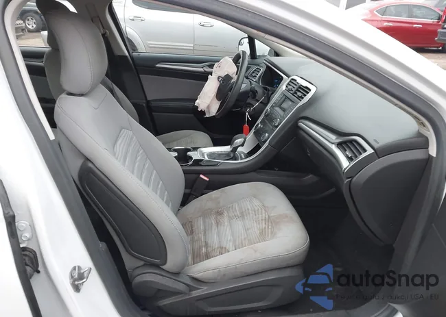 1FA6P0G78G5122276: 43924357