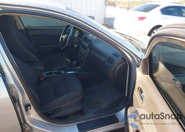 3FAHP0HG9AR377594: 43923383