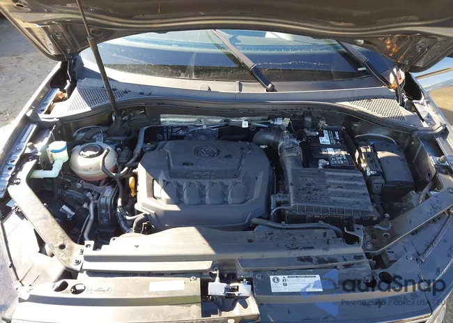 3VV3B7AX3LM061826: 43923506