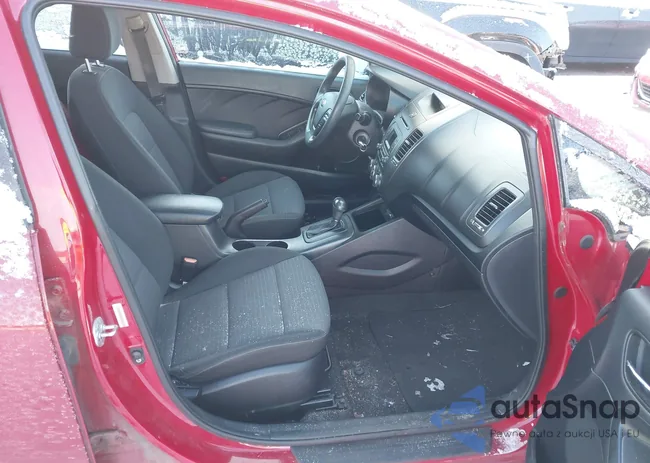 KNAFX4A64F5321967: 43923533