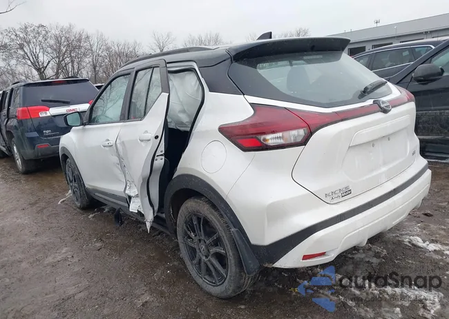 3N1CP5DV3RL528324: 43923551