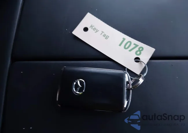 JM3TCBCY8P0652805: 43923702