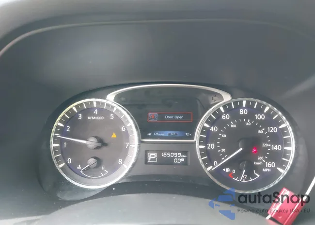 5N1AL0MM8DC334754: 43923730