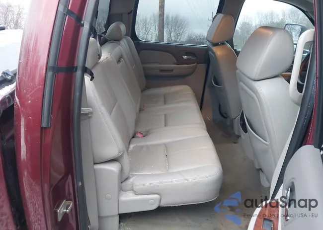 1GCHK23698F221534: 43923752