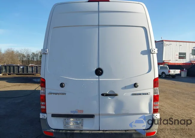 WD3PE8CC7D5766086: 43924792