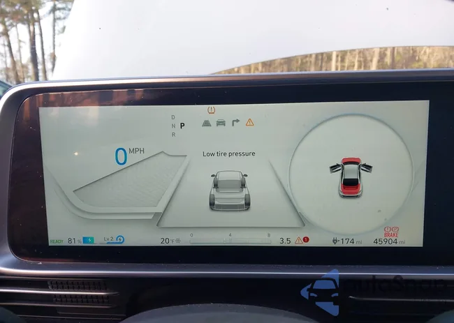 KMHM34AC1PA020086: 43924825