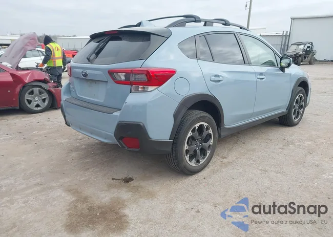 JF2GTAPC1N8212671: 43924873