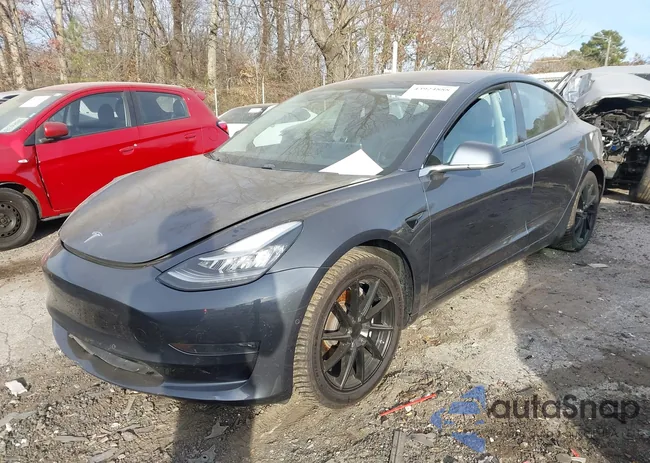 5YJ3E1EA9JF036763: 43924888