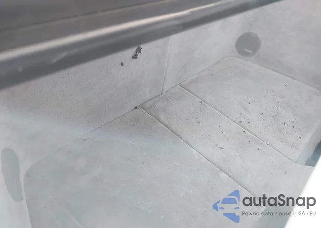 WDBFA68F41F200069: 43924949