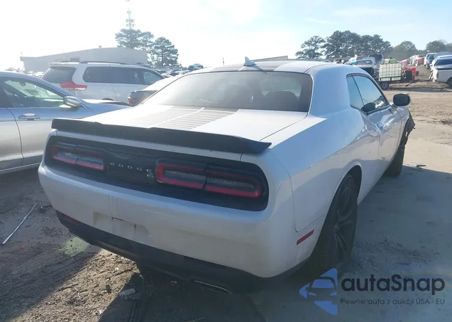 2C3CDZAG4GH279819: 43924959