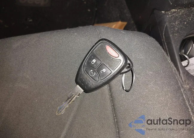 1J4NF1FB1BD135643: 43924962