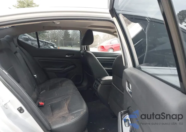 1N4BL4EV8LC126949: 43925079