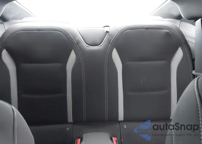 1G1FB1RS3J0181118: 43925085