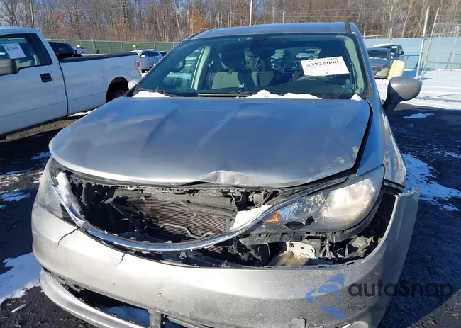 2C4RC1DG6HR517641: 43925098