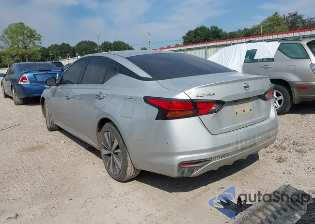 1N4BL4DV6MN358196: 43925114