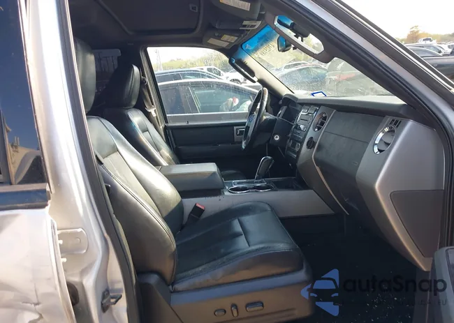 1FMJU1K59CEF41638: 43925189