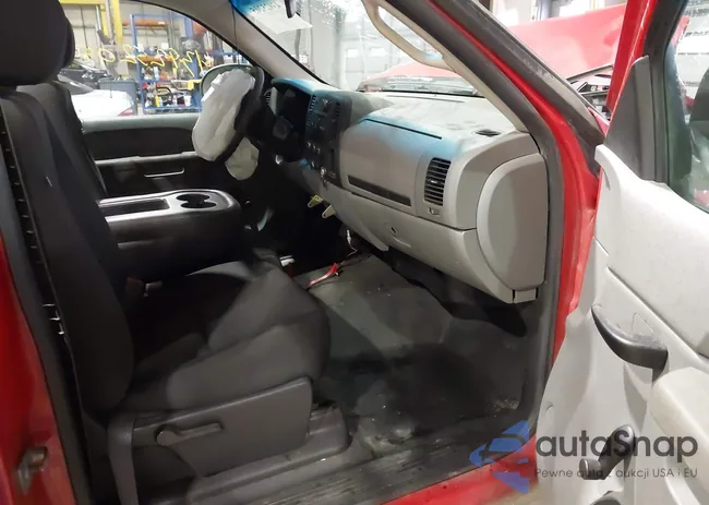 1GCNCPEA3DZ364079: 43925205