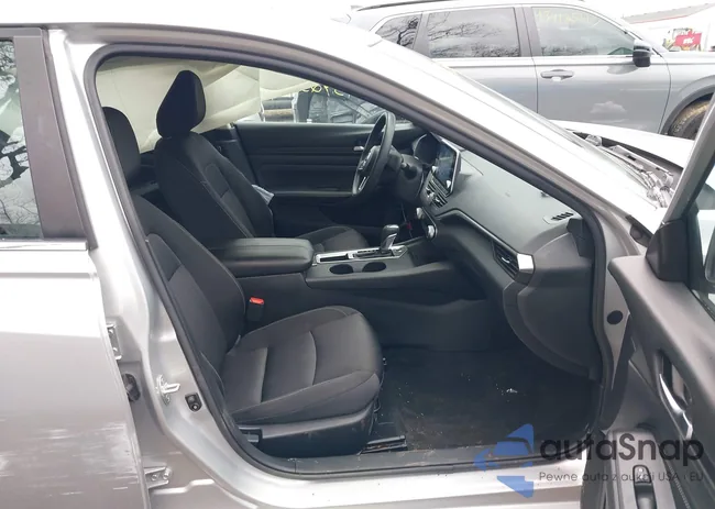 1N4BL4BV9LC169877: 43925297