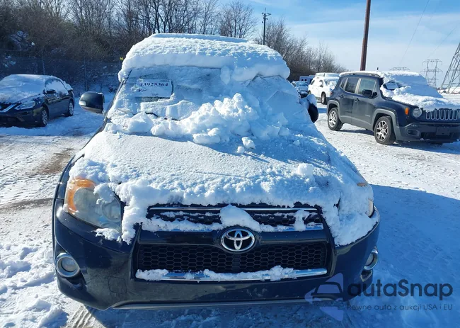 JTMDF4DV7AD039093: 43925364