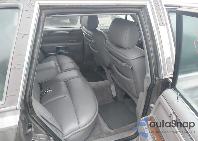 1LNBM83F0KY600822: 43924385