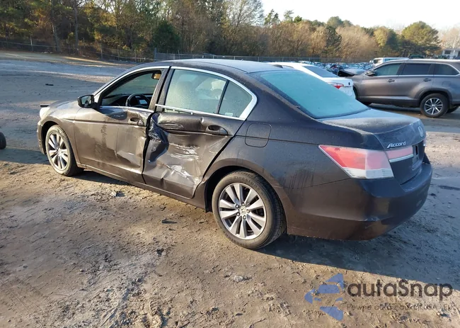 1HGCP2F82BA156878: 43924400