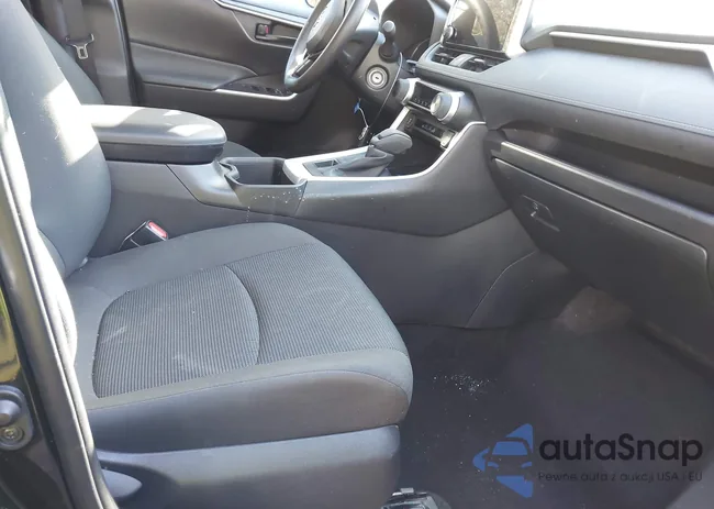 2T3G1RFV4RC403640: 43924453