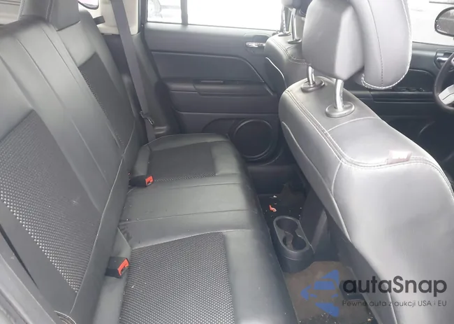 1C4NJDBB5GD598520: 43924525