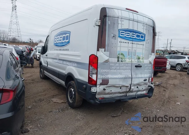 1FTYR2CM4GKA43564: 43924630