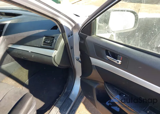 4S4BRCCC1E3270104: 43924663