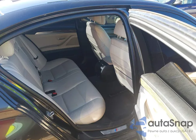 WBAXA5C51ED001817: 43924689