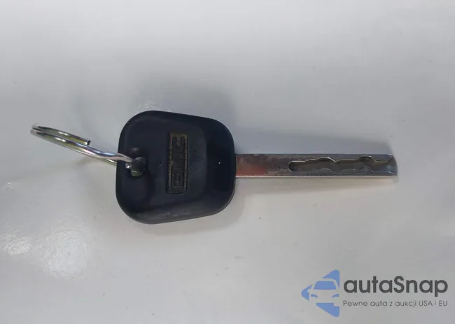 3GTU2NEC6HG210587: 43924702